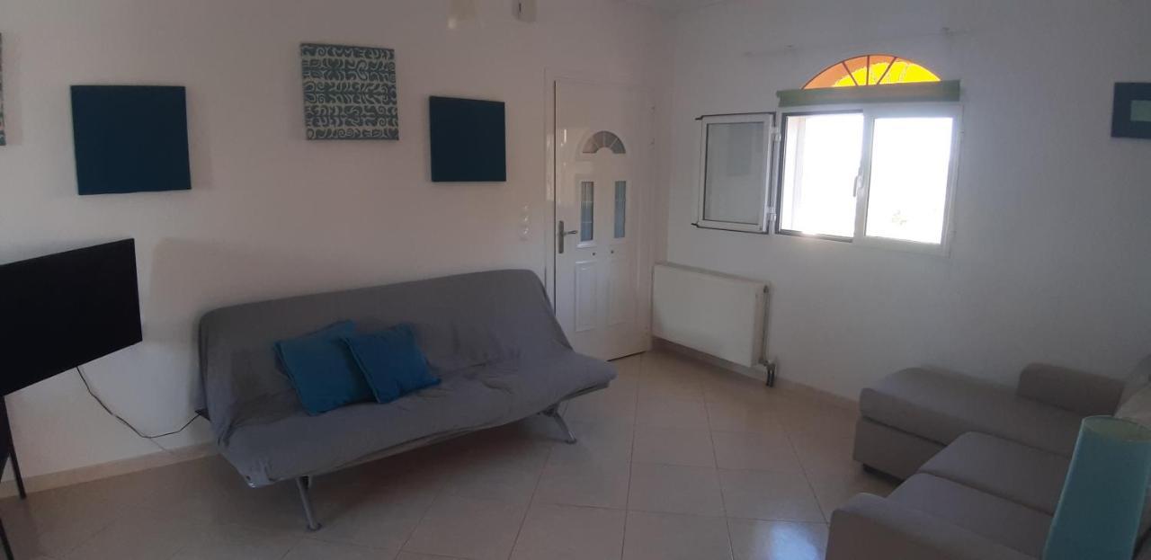 Theasis House Διαμέρισμα Χελμάτα Εξωτερικό φωτογραφία