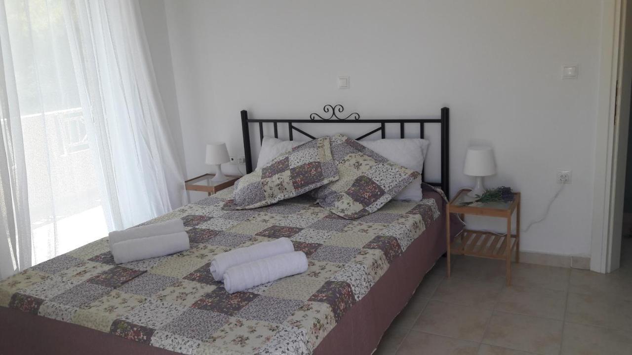 Theasis House Διαμέρισμα Χελμάτα Εξωτερικό φωτογραφία